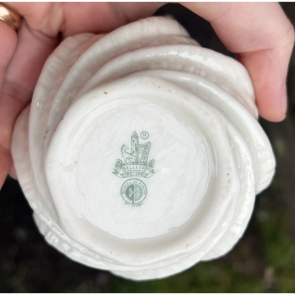 Vintage Belleek Neptune Twisted Swirl Sea Shell Seashell Vase‎ Light Yellow 4
